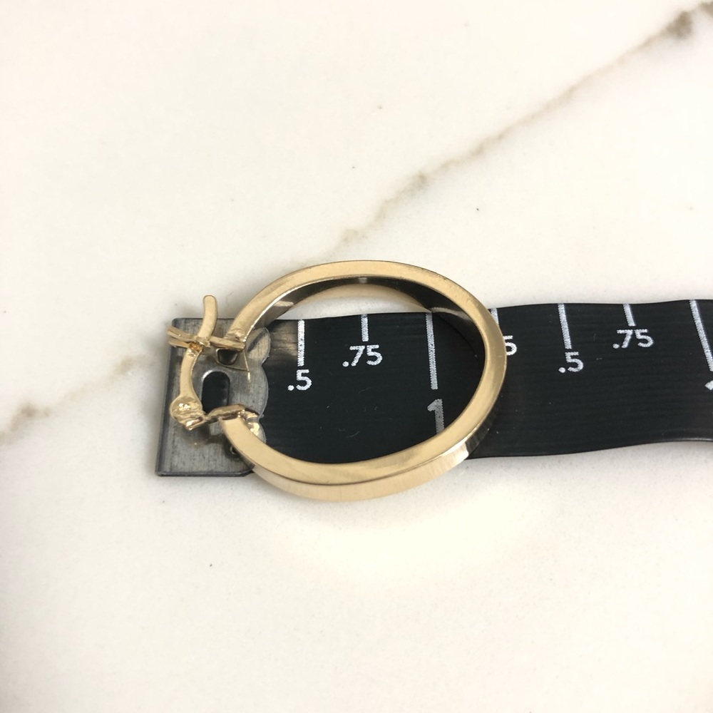 18k Gold Filled Small Oval Hoop Earrings - Picture 6 of 6
